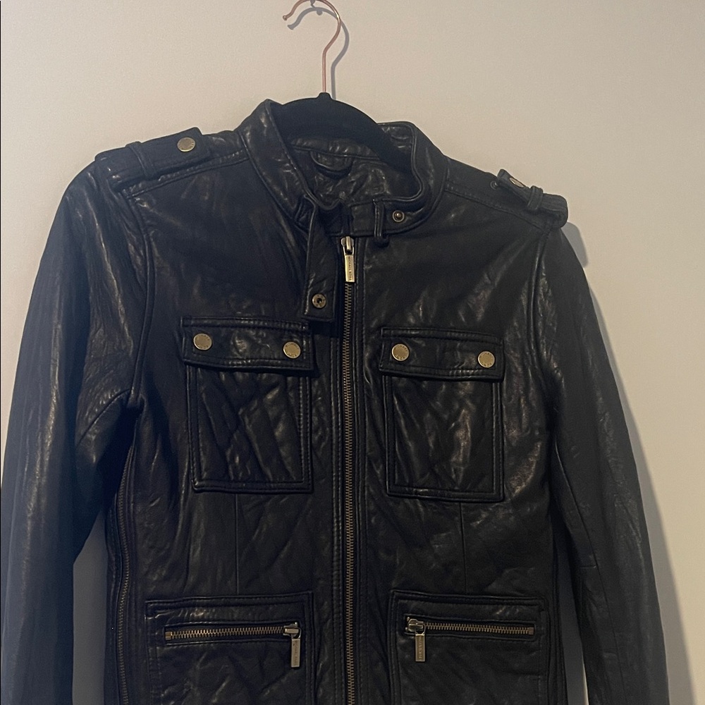 Women Michael Kors 100% Black Leather Jacket.